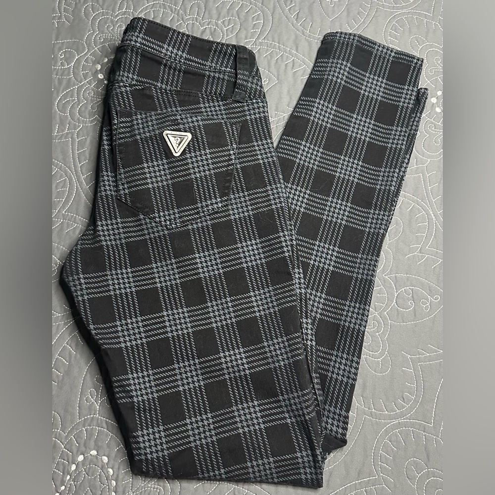 Women’s Black Plaid Stretch Jeans